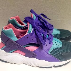 Nike Boys Huarache Run Now BQ7096-300 Purple Running Shoes Sneakers Size 7Y